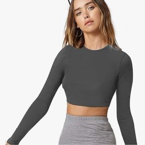 Brand New Verdusa Basic Long Sleeve Crew Neck Fitted Crop Top Tee Shirt. XS